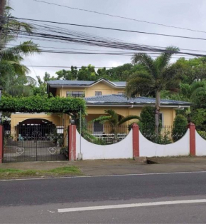 Caparas Transient House